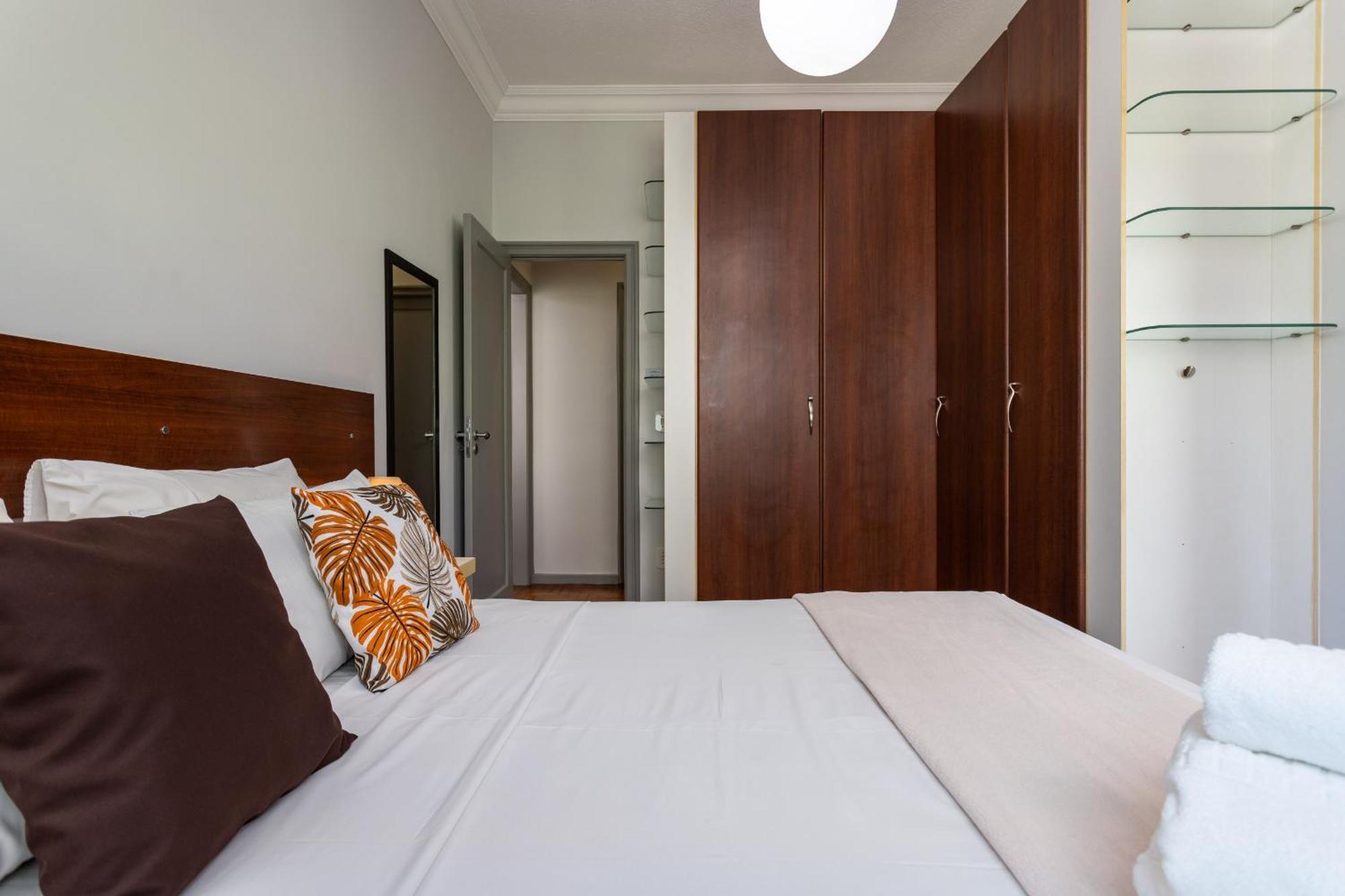 Agradavel Em Copacabana - Ideal Amigos - Sc602 Z4 Apartamento *